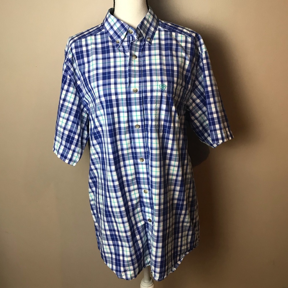 Ariat Pro Series Button Down Collared Short Size L - image 1